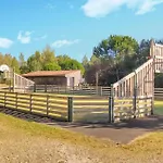 Pet Friendly Home In Sainte-Gemme Holiday home