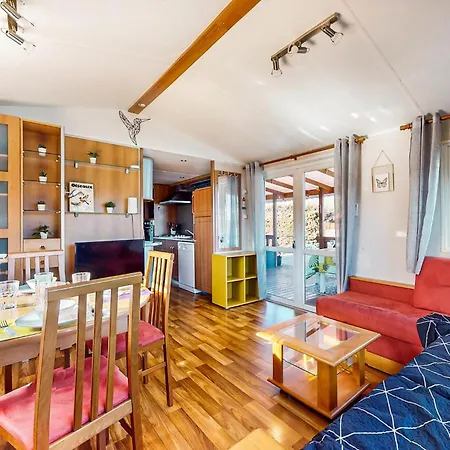 Pet Friendly Home In Sainte-Gemme Σπίτι διακοπών *
